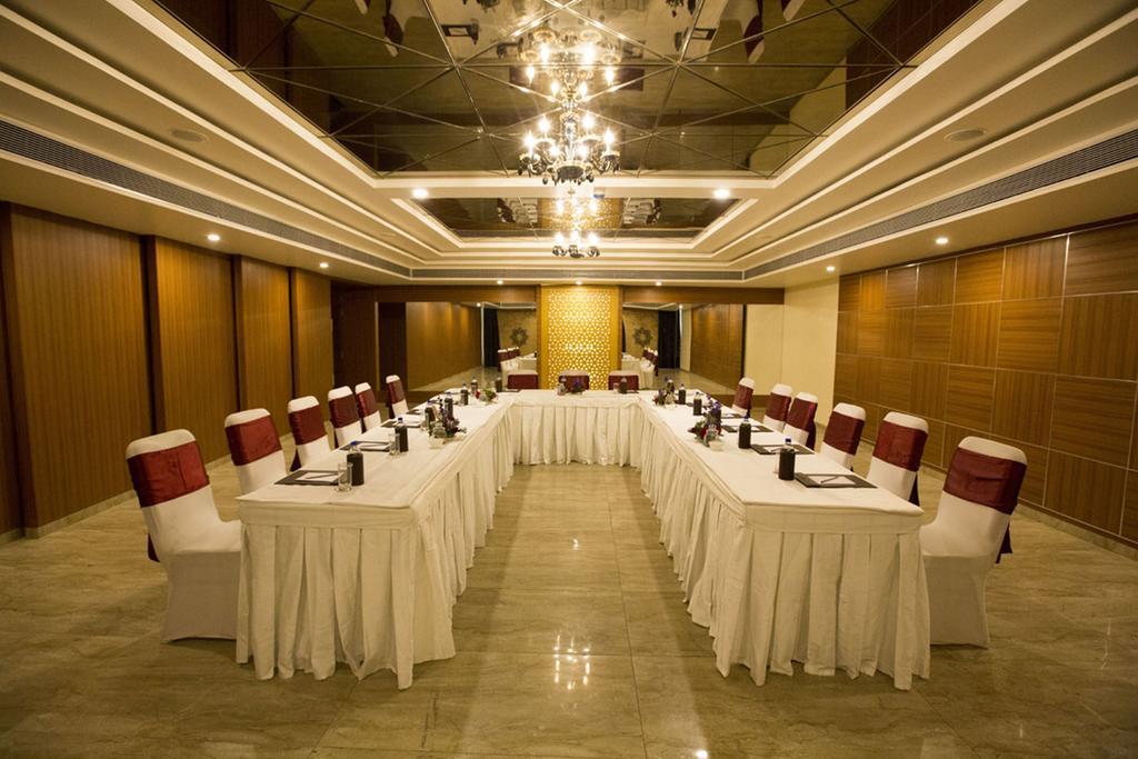 Anjushree Ujaim Exterior foto