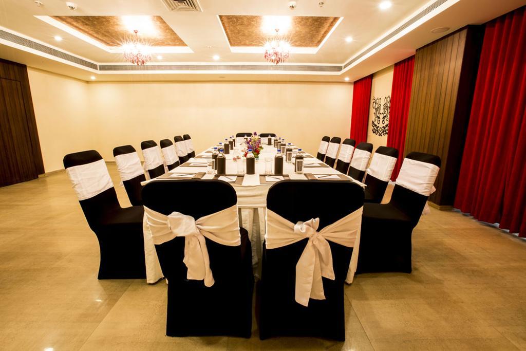Anjushree Ujaim Exterior foto